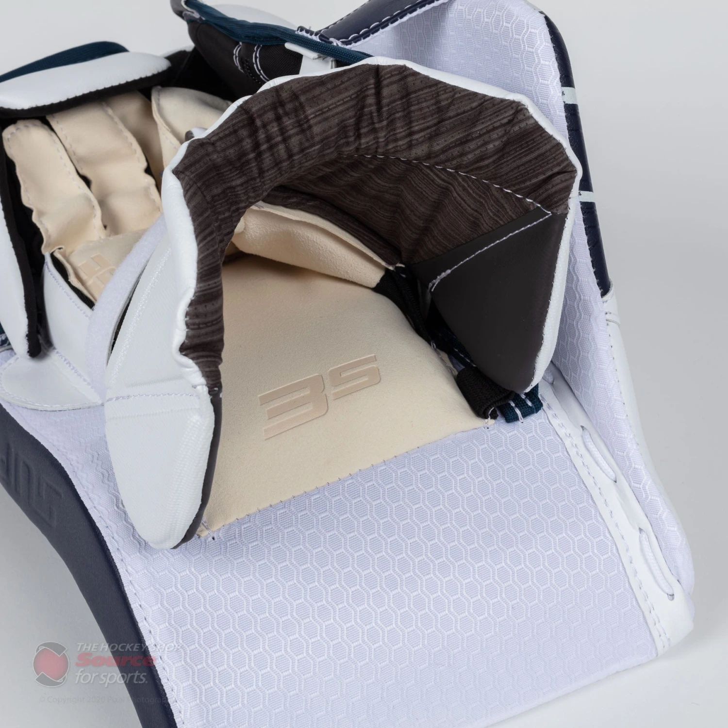 Bauer Supreme 3S Senior Goalie Blocker 11 Bauer Supreme 3S Senior Goalie Blocker - Image 9