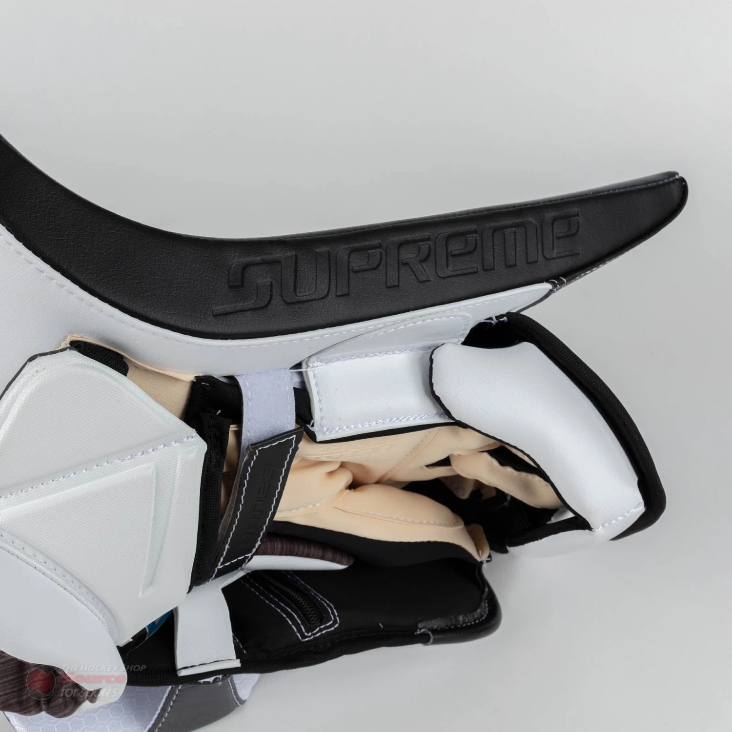 Bauer Supreme UltraSonic Senior Goalie Blocker 6 Bauer Supreme UltraSonic Senior Goalie Blocker - Image 4