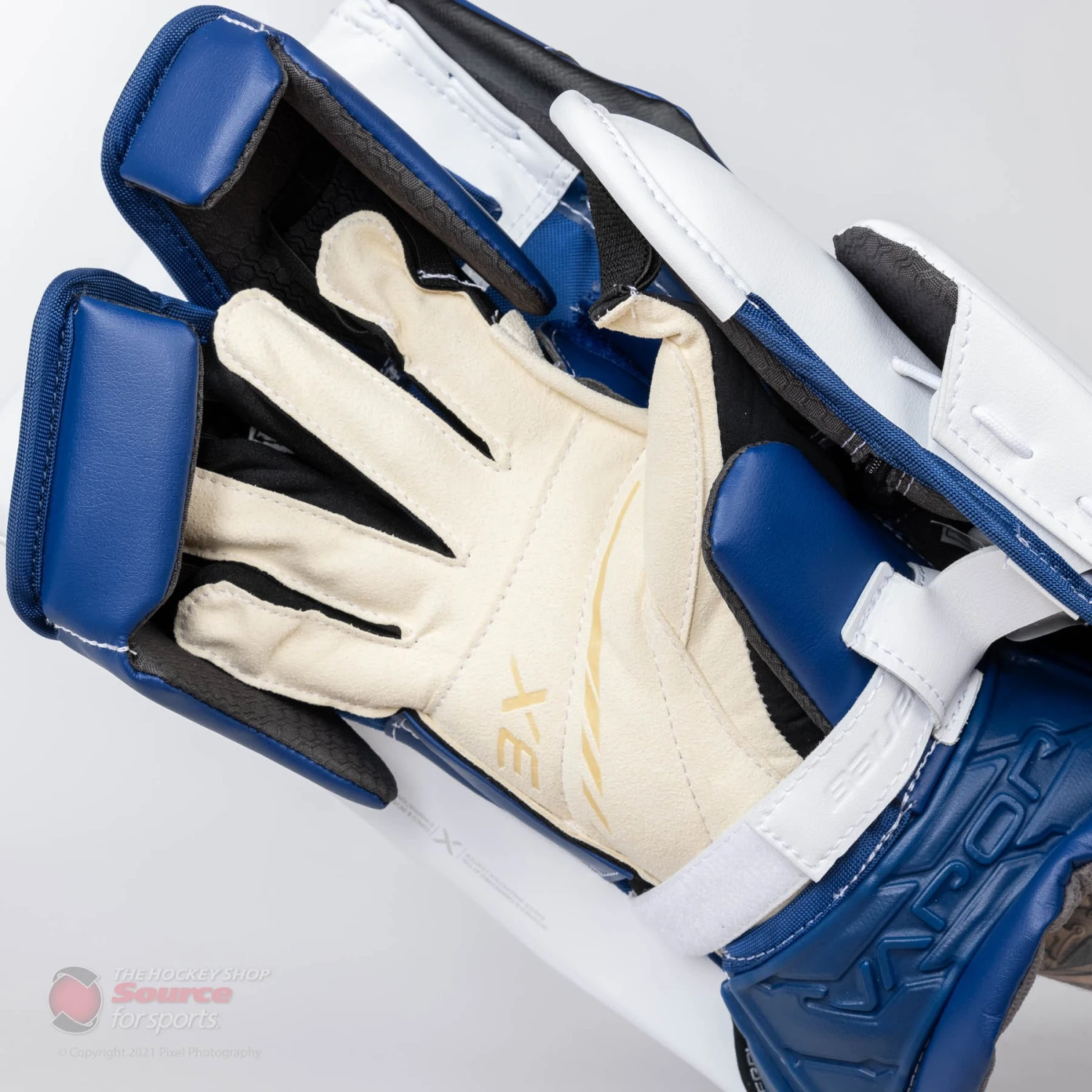 Bauer Vapor 3X Intermediate Goalie Blocker 15 Bauer Vapor 3X Intermediate Goalie Blocker - Image 13