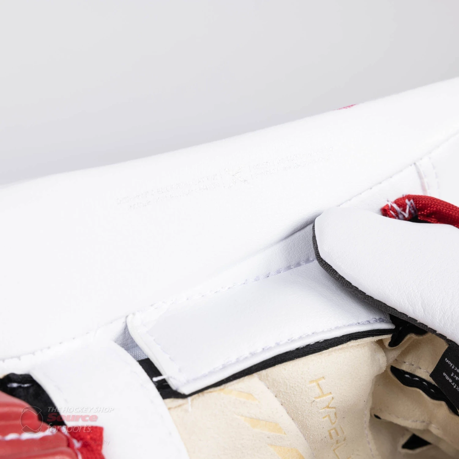 Bauer Vapor HyperLite Senior Goalie Blocker 17 Bauer Vapor HyperLite Senior Goalie Blocker - Image 15