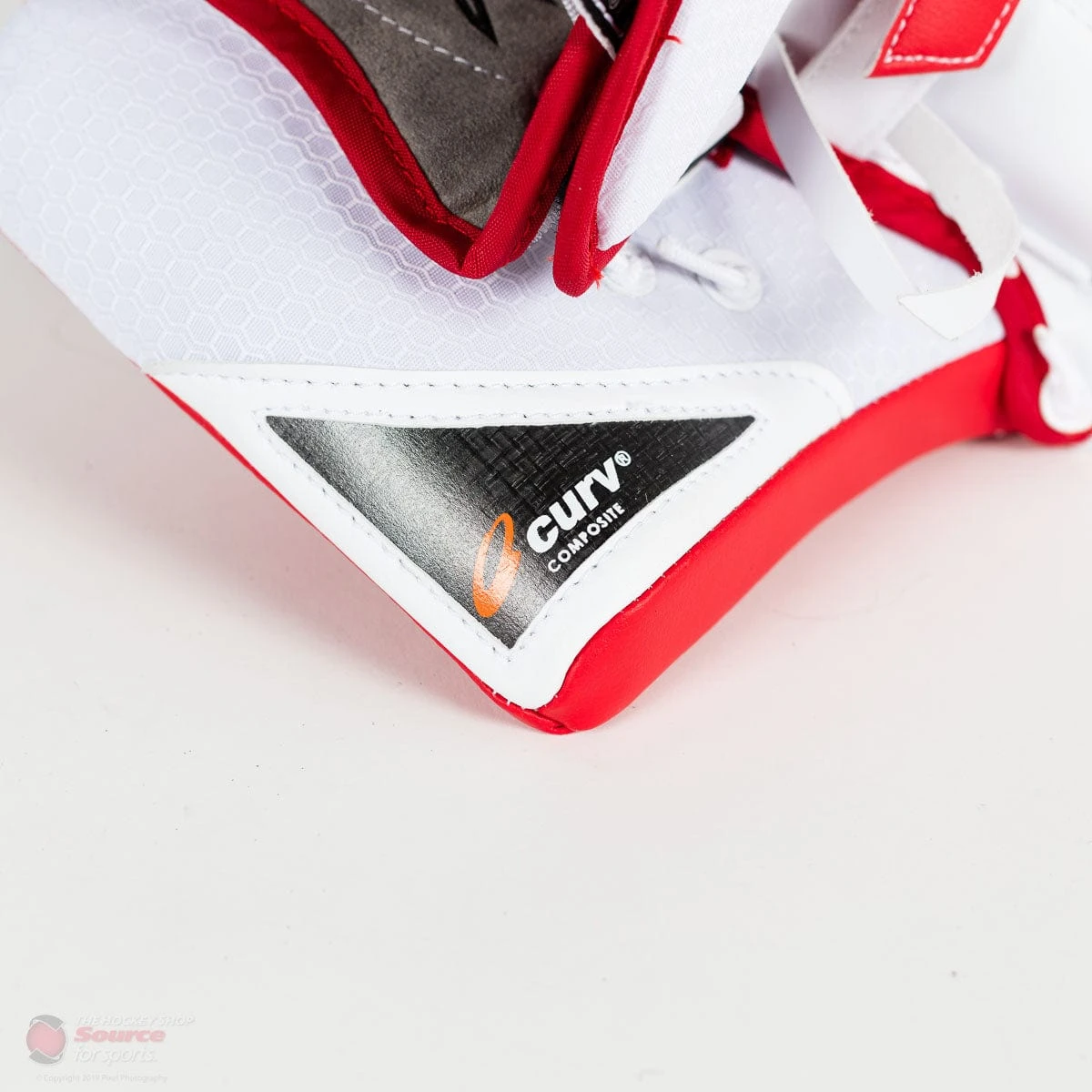 Bauer Vapor 2X Intermediate Goalie Catcher 9 Bauer Vapor 2X Intermediate Goalie Catcher - Image 7