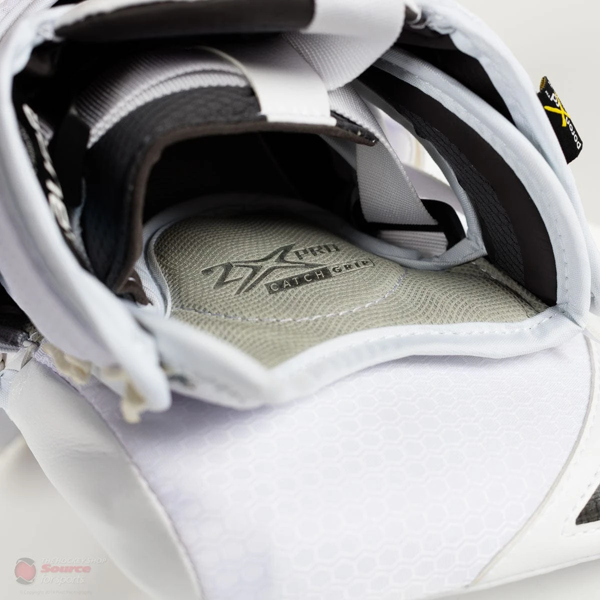 Bauer Vapor 2X Pro Senior Goalie Catcher 12 Bauer Vapor 2X Pro Senior Goalie Catcher - Image 10