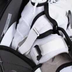 Bauer Vapor 2X Senior Goalie Catcher -Warrior Sales Store bauer catchers bauer vapor 2x senior goalie catcher 30351737126978