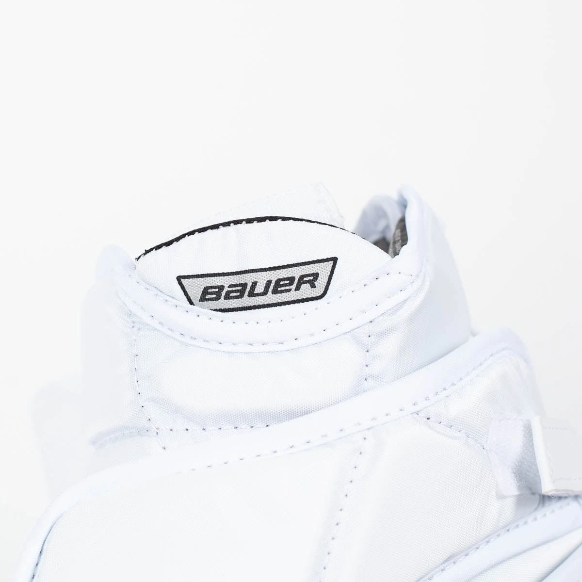 Bauer Vapor X2.7 Junior Goalie Catcher 8 Bauer Vapor X2.7 Junior Goalie Catcher - Image 6