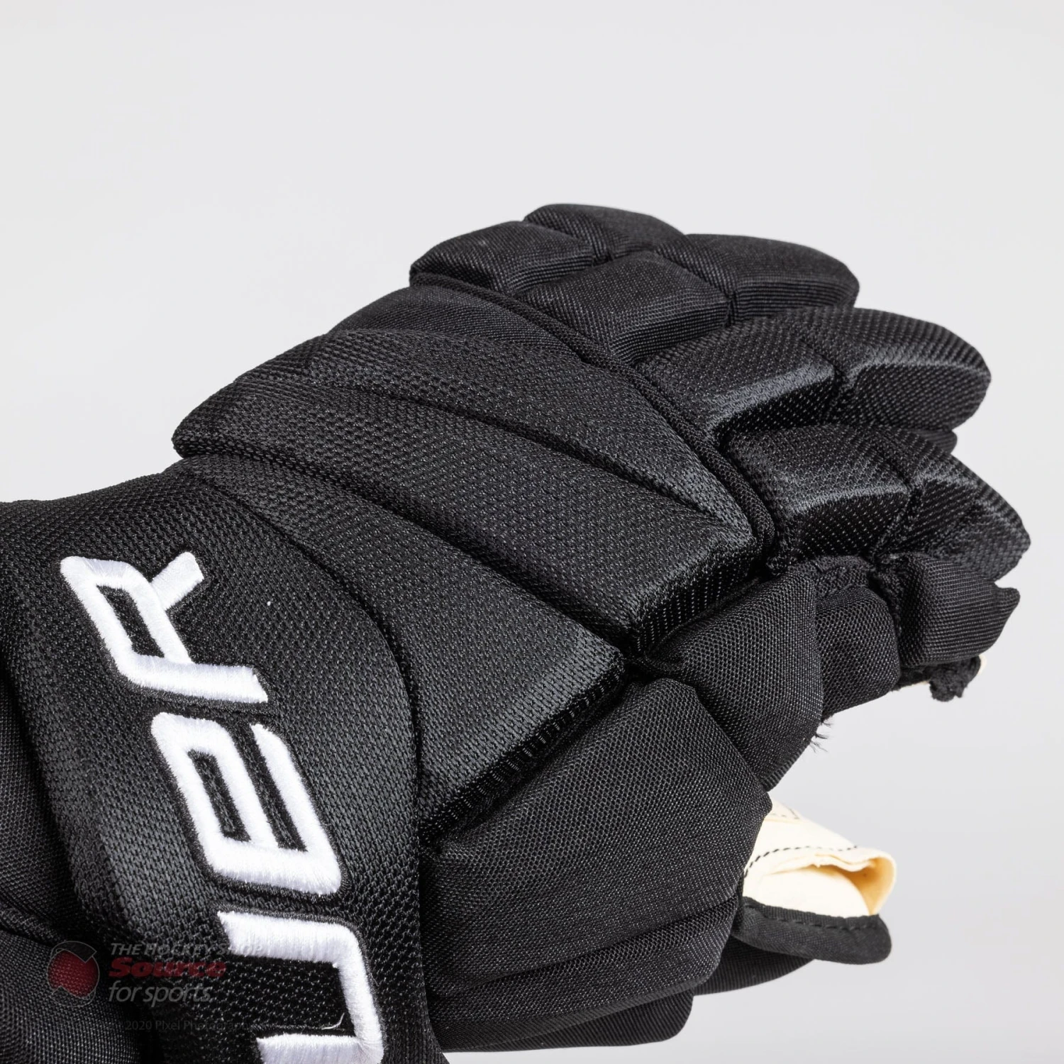 Bauer Vapor Team Pro Junior Hockey Gloves (2019) 4 Bauer Vapor Team Pro Junior Hockey Gloves (2019) - Image 2