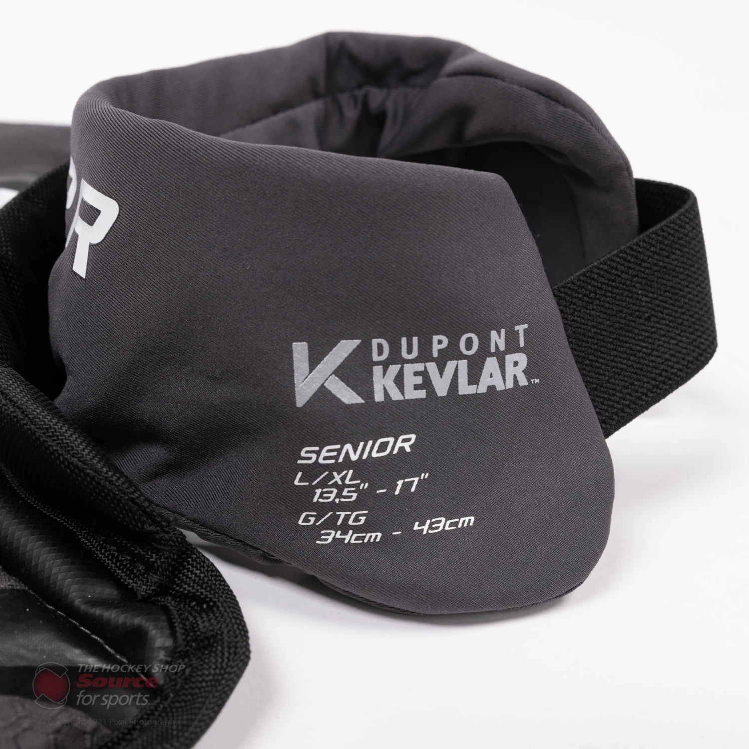 Bauer Pro Senior Goalie Neck Guard 7 Bauer Pro Senior Goalie Neck Guard - Image 5