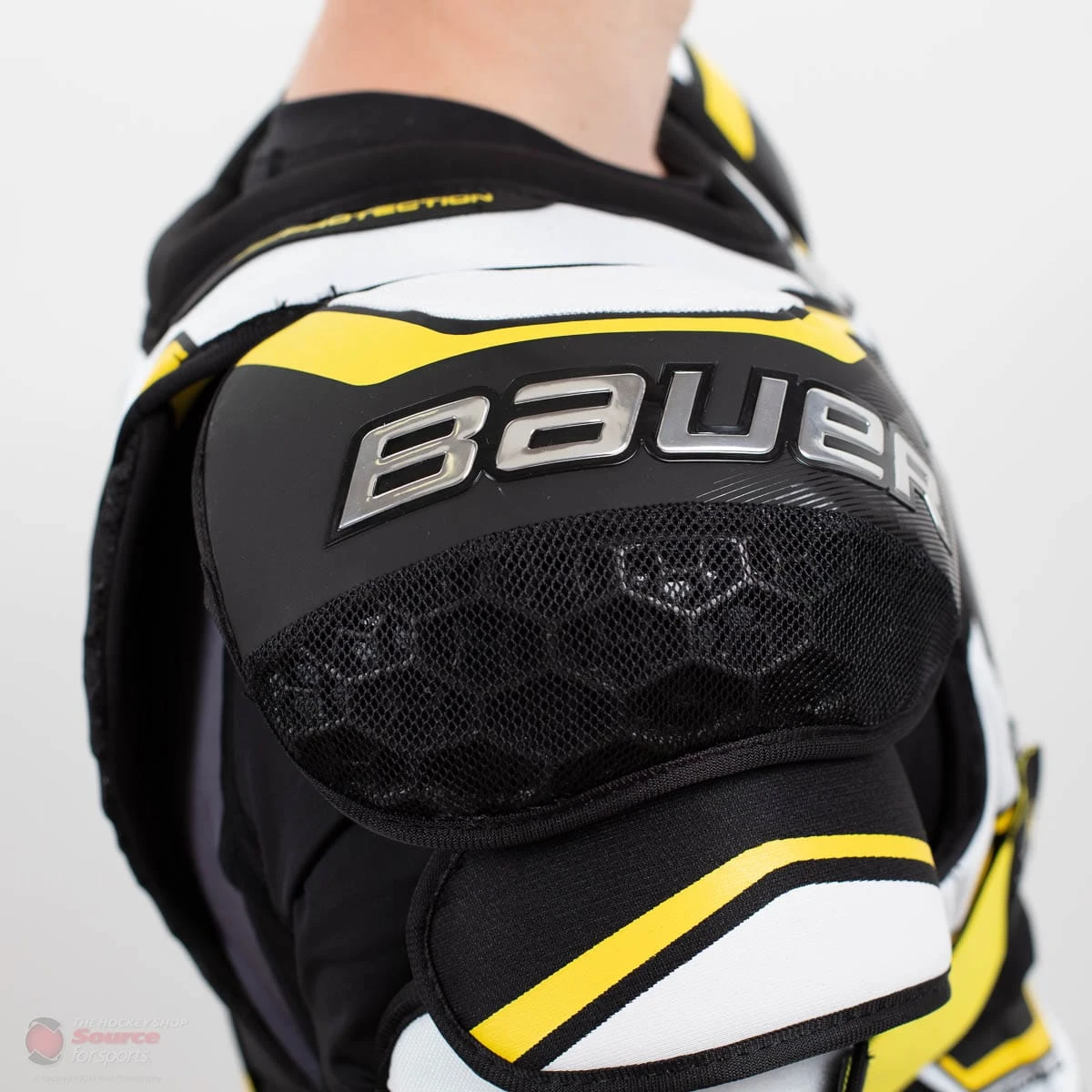 Bauer Supreme 2S Pro Senior Hockey Shoulder Pads 8 Bauer Supreme 2S Pro Senior Hockey Shoulder Pads - Image 6