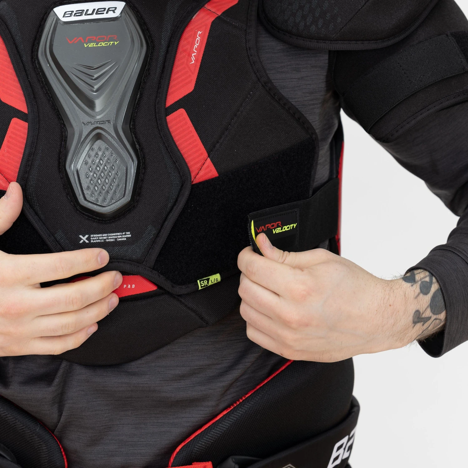 Bauer Vapor Velocity Senior Hockey Shoulder Pads 4 Bauer Vapor Velocity Senior Hockey Shoulder Pads - Image 3