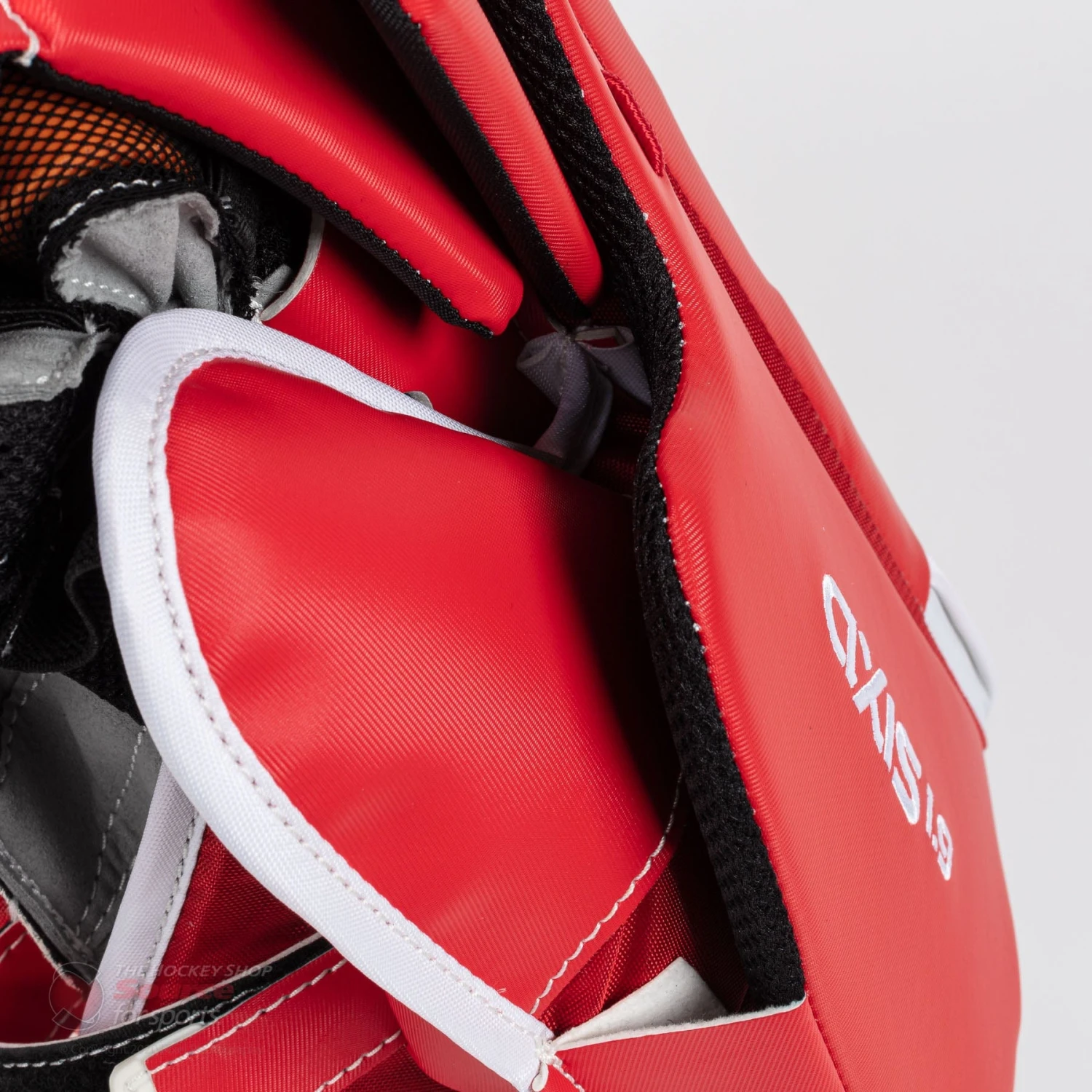 CCM Axis A1.9 Intermediate Goalie Blocker - Source Exclusive 11 CCM Axis A1.9 Intermediate Goalie Blocker - Source Exclusive - Image 9