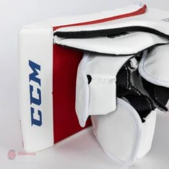 CCM Extreme Flex E5.5 Senior Goalie Blocker 22 CCM Extreme Flex E5.5 Senior Goalie Blocker -Warrior Sales Store ccm blockers ccm extreme flex e5 5 senior goalie blocker 27988471119938