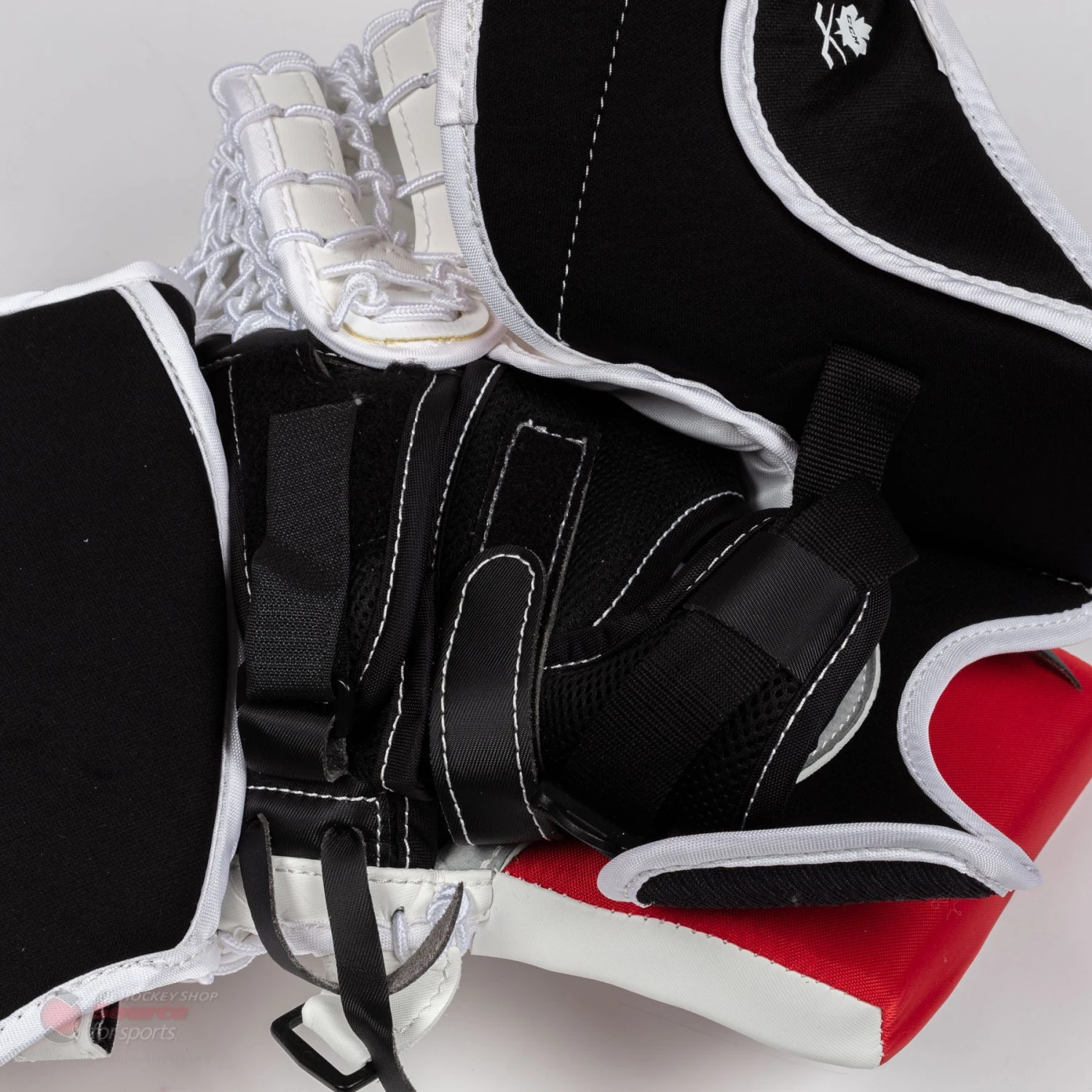 CCM Axis A1.9 Intermediate Goalie Catcher 12 CCM Axis A1.9 Intermediate Goalie Catcher - Image 10