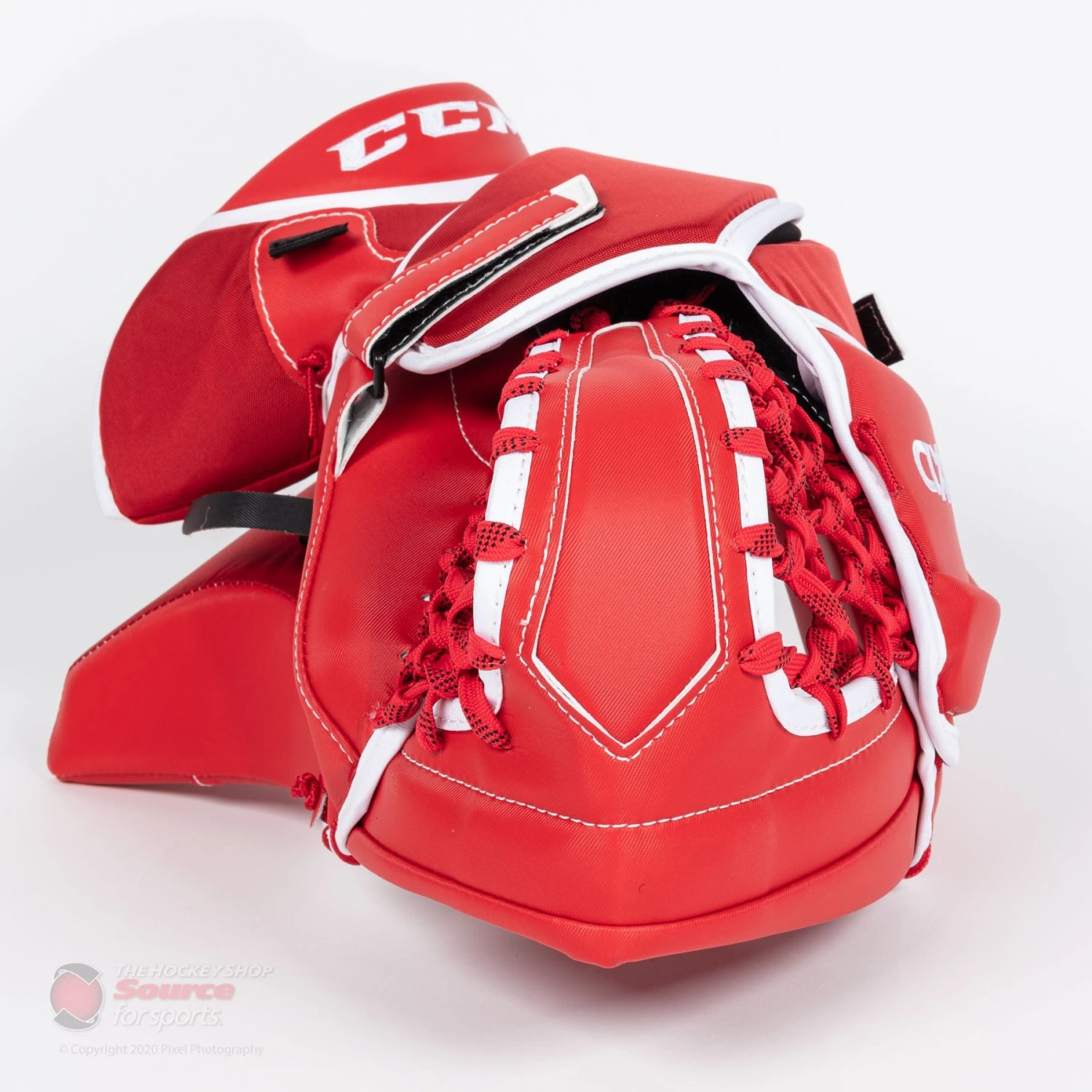 CCM Axis A1.9 Senior Goalie Catcher - Source Exclusive 8 CCM Axis A1.9 Senior Goalie Catcher - Source Exclusive - Image 6