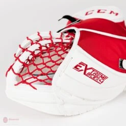 CCM Extreme Flex 4 Pro Senior Goalie Catcher 23 CCM Extreme Flex 4 Pro Senior Goalie Catcher -Warrior Sales Store ccm catchers ccm extreme flex 4 pro senior goalie catcher 5314627010626
