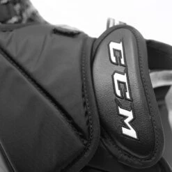 CCM Extreme Flex 5 Senior Goalie Catcher - 580 Break Angle 23 CCM Extreme Flex 5 Senior Goalie Catcher - 580 Break Angle -Warrior Sales Store ccm catchers ccm extreme flex 5 senior goalie catcher 580 break angle 28808150417474