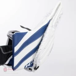 CCM Extreme Flex E5.5 Junior Goalie Catcher 19 CCM Extreme Flex E5.5 Junior Goalie Catcher -Warrior Sales Store ccm catchers ccm extreme flex e5 5 junior goalie catcher 27972557439042