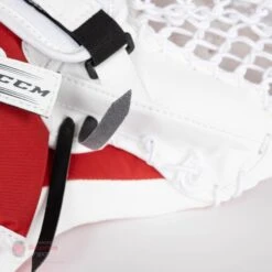 CCM Extreme Flex E5.5 Youth Goalie Catcher 20 CCM Extreme Flex E5.5 Youth Goalie Catcher -Warrior Sales Store ccm catchers ccm extreme flex e5 5 youth goalie catcher 27972558848066