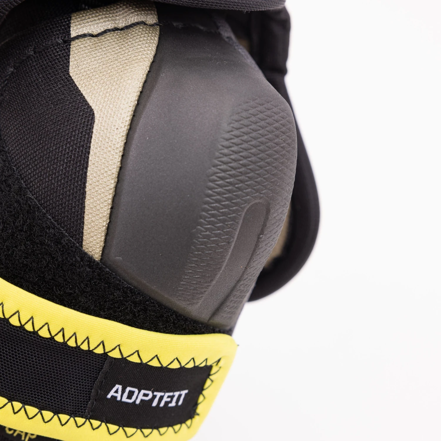 CCM Tacks AS-V Junior Hockey Elbow Pads 9 CCM Tacks AS-V Junior Hockey Elbow Pads - Image 7