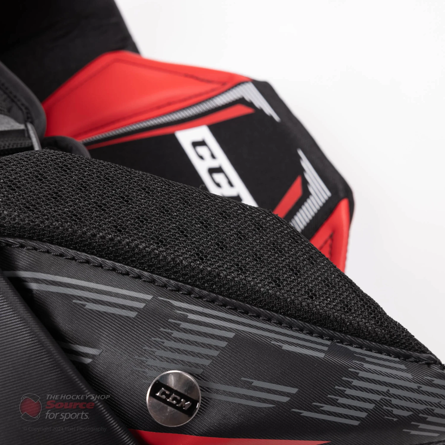 CCM 1.9 Intermediate Goalie Pants 8 CCM 1.9 Intermediate Goalie Pants - Image 6