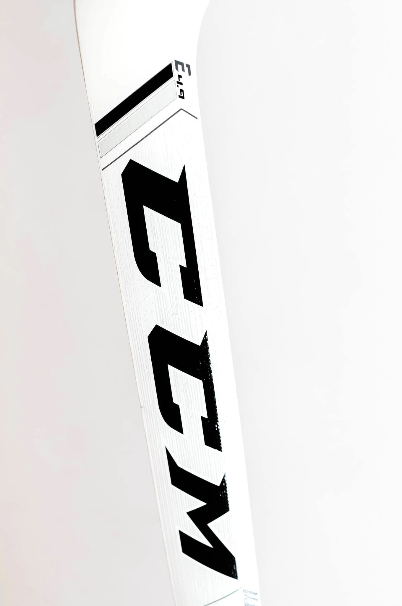 CCM Extreme Flex E4.9 Senior Goalie Stick 9 CCM Extreme Flex E4.9 Senior Goalie Stick - Image 7