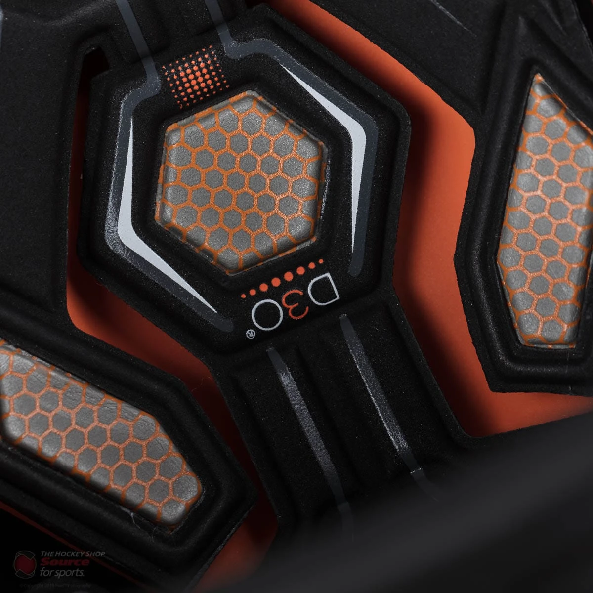 CCM Tacks 710 Hockey Helmet 11 CCM Tacks 710 Hockey Helmet - Image 9