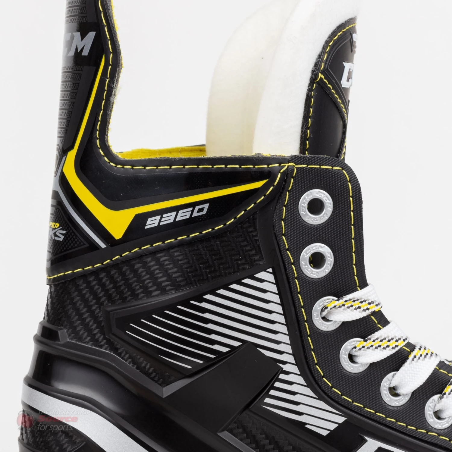 CCM Super Tacks 9360 Junior Hockey Skates 4 CCM Super Tacks 9360 Junior Hockey Skates - Image 2