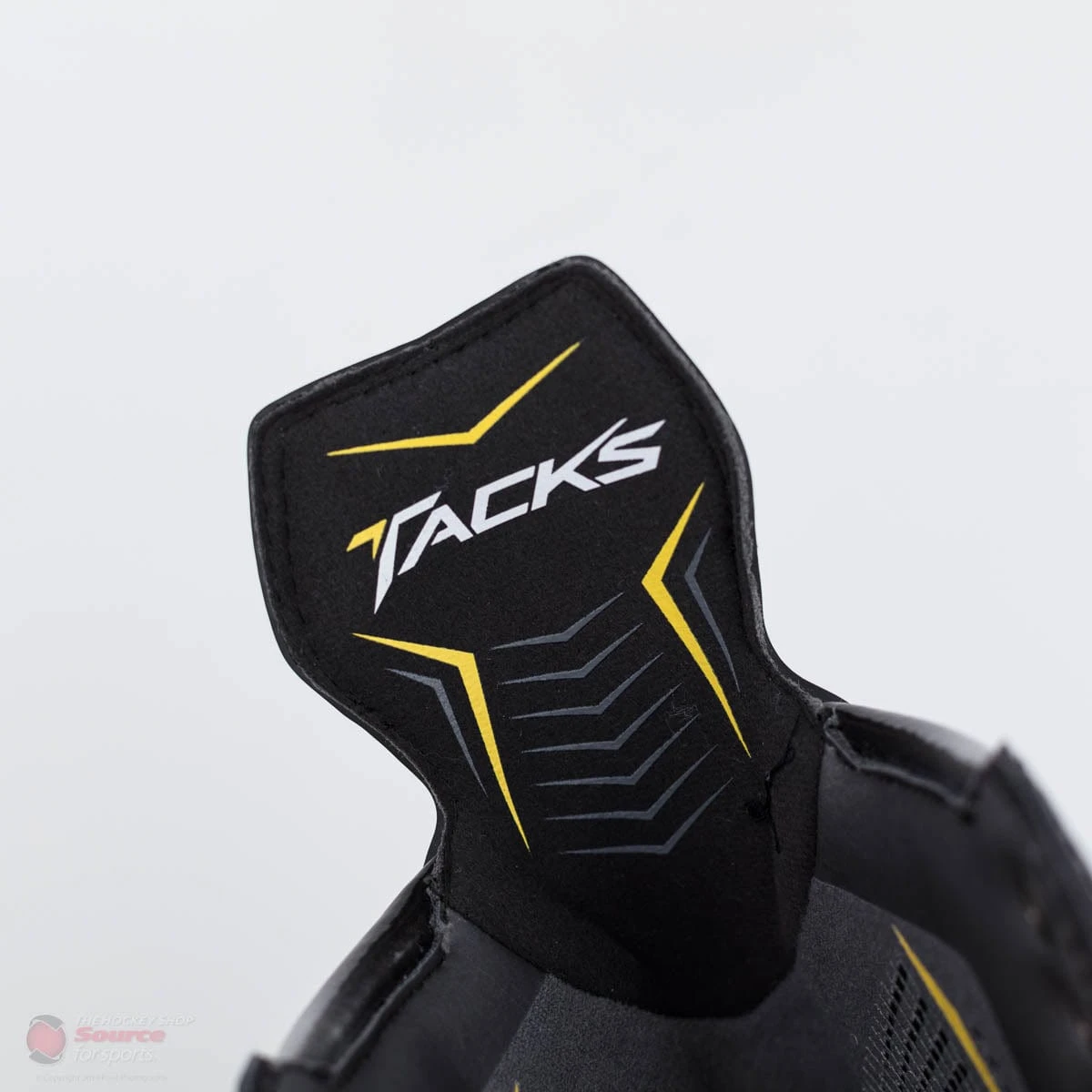 CCM Tacks 9090 Senior Hockey Skates 15 CCM Tacks 9090 Senior Hockey Skates - Image 13