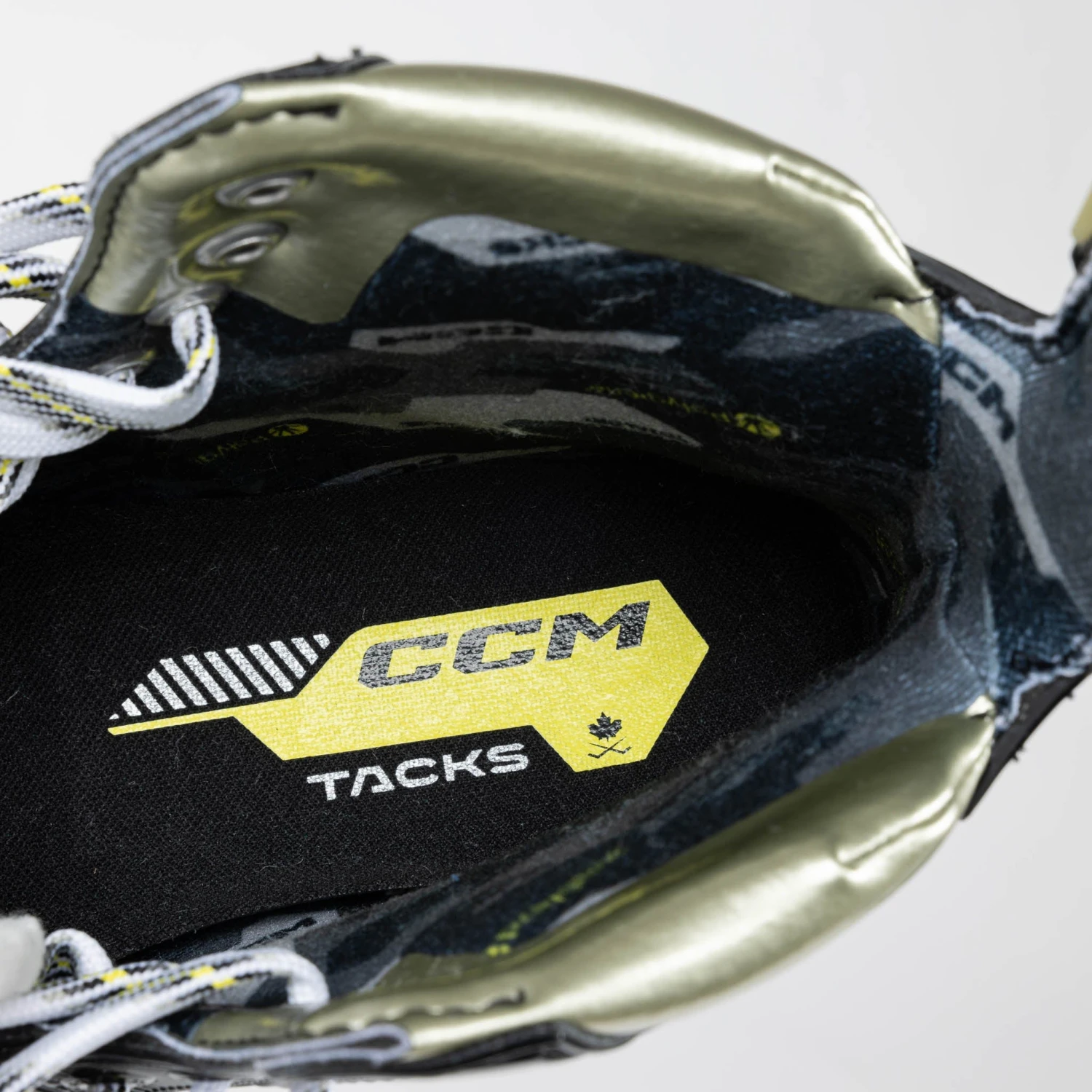 CCM Tacks AS590 Intermediate Hockey Skates 19 CCM Tacks AS590 Intermediate Hockey Skates - Image 17