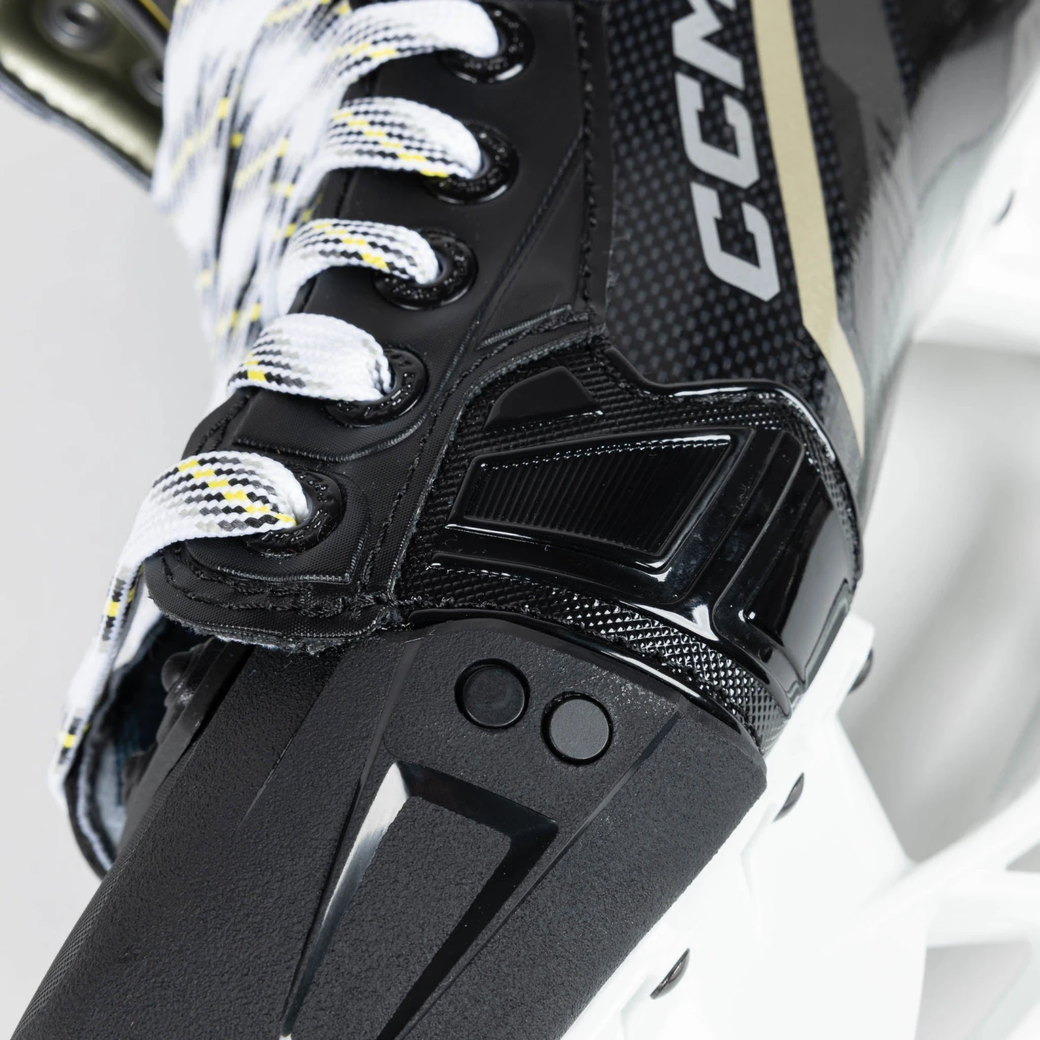 CCM Tacks AS590 Intermediate Hockey Skates 17 CCM Tacks AS590 Intermediate Hockey Skates - Image 15