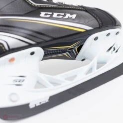 CCM Tacks Vector Plus Junior Hockey Skates (2018) -Warrior Sales Store ccm hockey skates ccm tacks vector plus junior hockey skates 2018 4566184951874