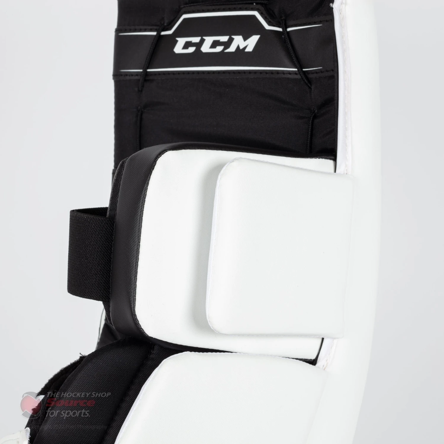 CCM Axis A1.5 Junior Goalie Leg Pads - Source Exclusive 8 CCM Axis A1.5 Junior Goalie Leg Pads - Source Exclusive - Image 6
