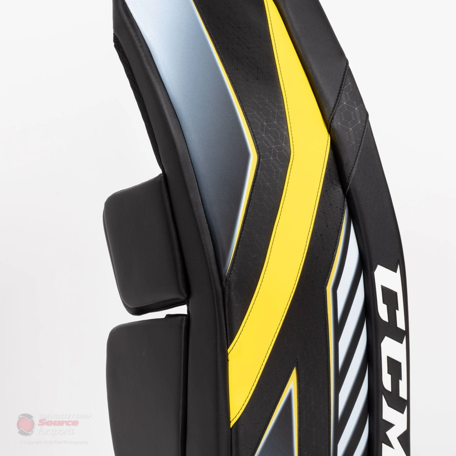 CCM Axis Senior Goalie Leg Pads 6 CCM Axis Senior Goalie Leg Pads - Image 4