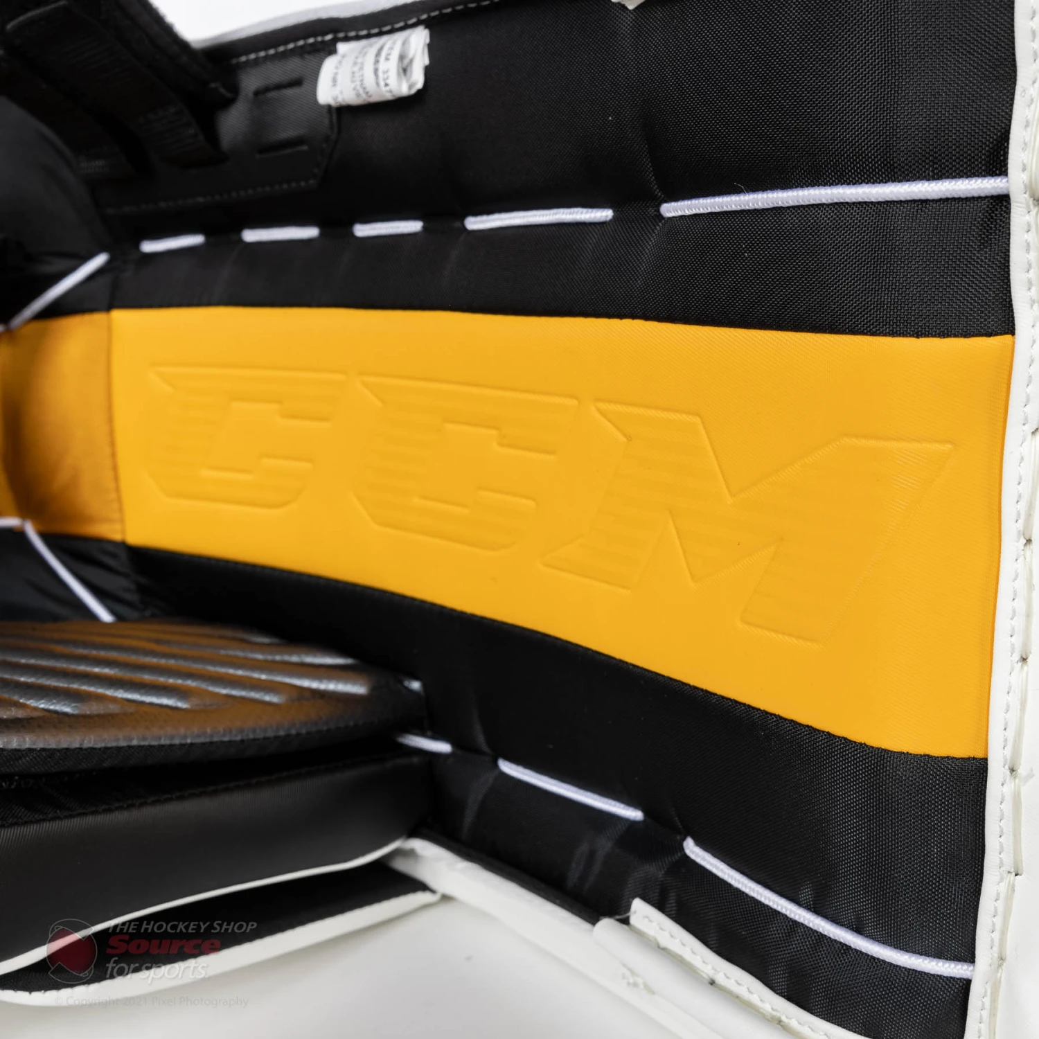 CCM Extreme Flex E5.9 Senior Goalie Leg Pads 15 CCM Extreme Flex E5.9 Senior Goalie Leg Pads - Image 13