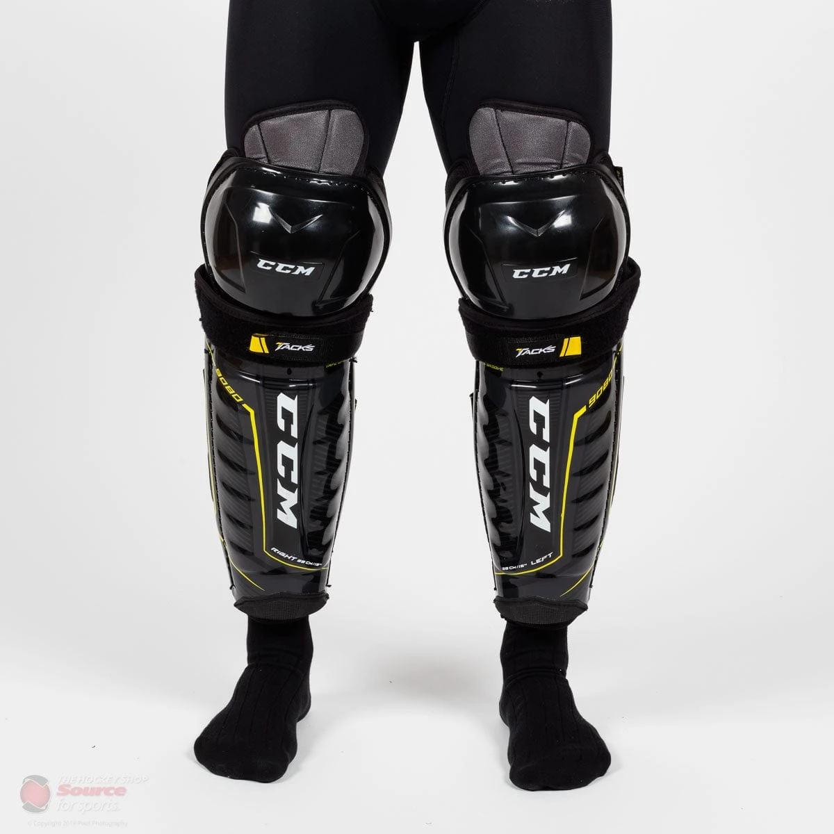 CCM Tacks 9080 Senior Hockey Shin Guards 4 CCM Tacks 9080 Senior Hockey Shin Guards - Image 2