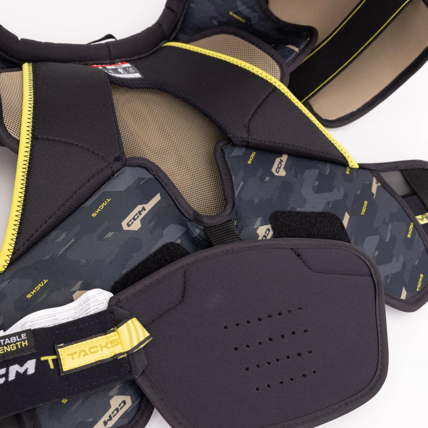 CCM Tacks AS-V Pro Senior Hockey Shoulder Pads 22 CCM Tacks AS-V Pro Senior Hockey Shoulder Pads - Image 20