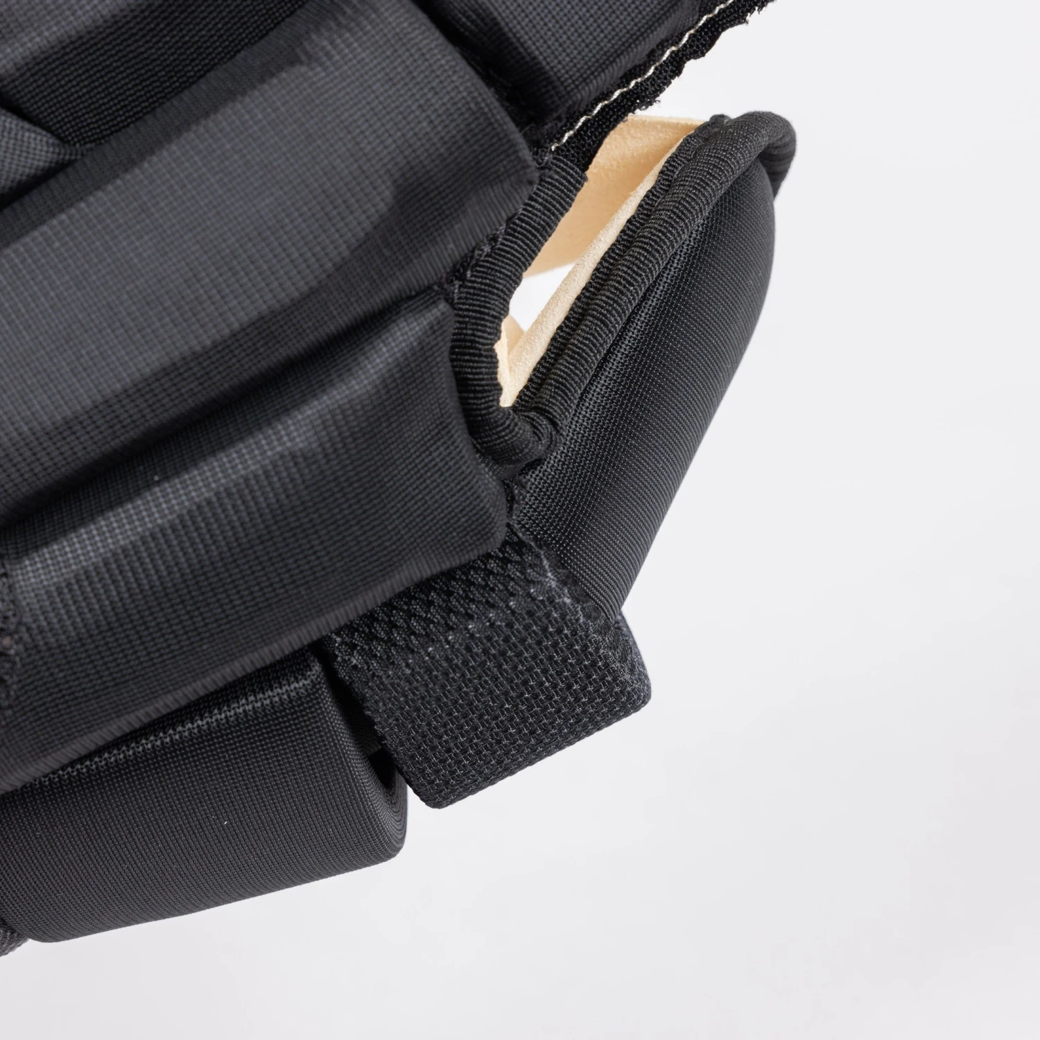 TRUE Catalyst Pro Stock Senior Hockey Glove - Edmonton 12 TRUE Catalyst Pro Stock Senior Hockey Glove - Edmonton - Image 10