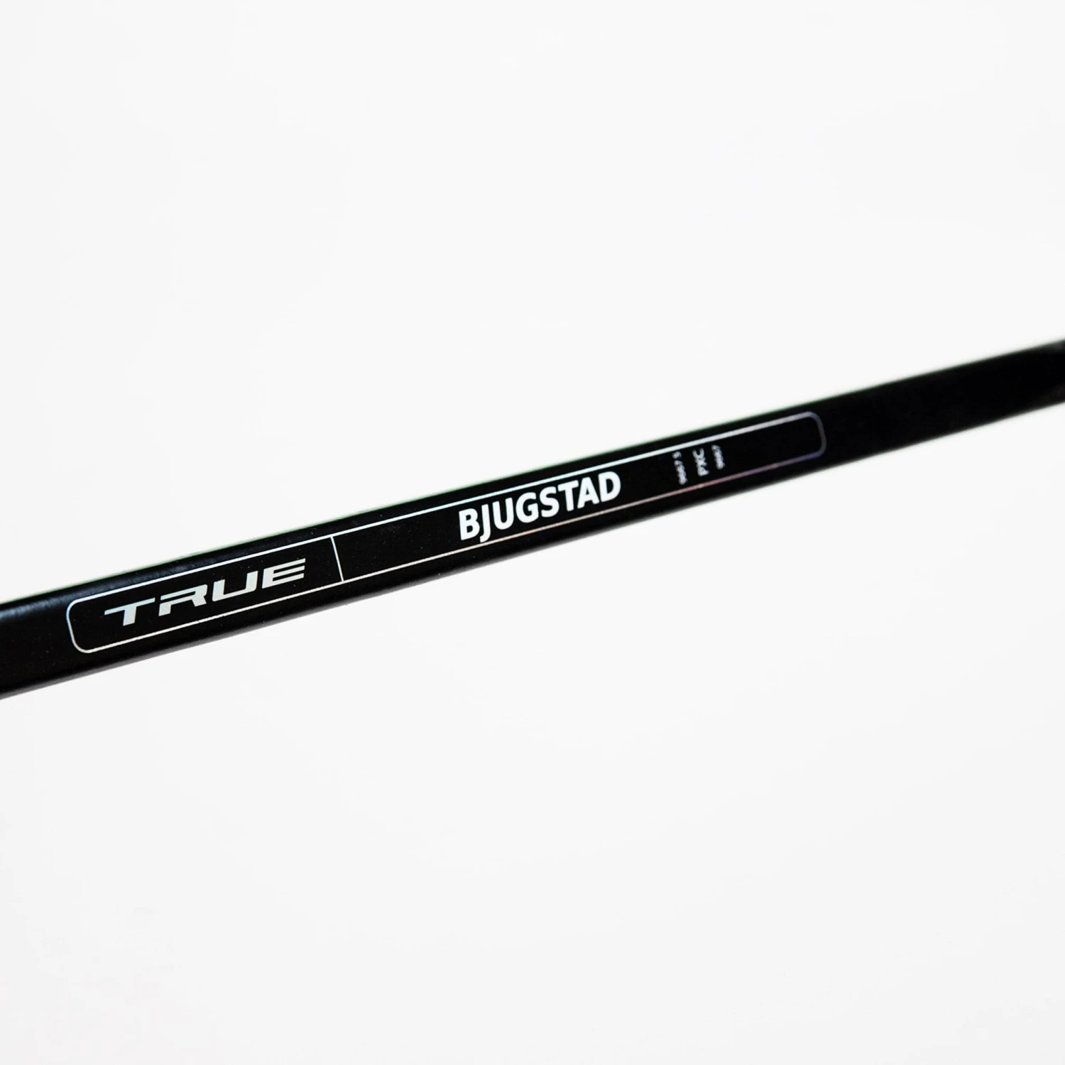 TRUE Catalyst 9X Pro Stock Senior Hockey Stick - Nick Bjugstad 4 TRUE Catalyst 9X Pro Stock Senior Hockey Stick - Nick Bjugstad - Image 2