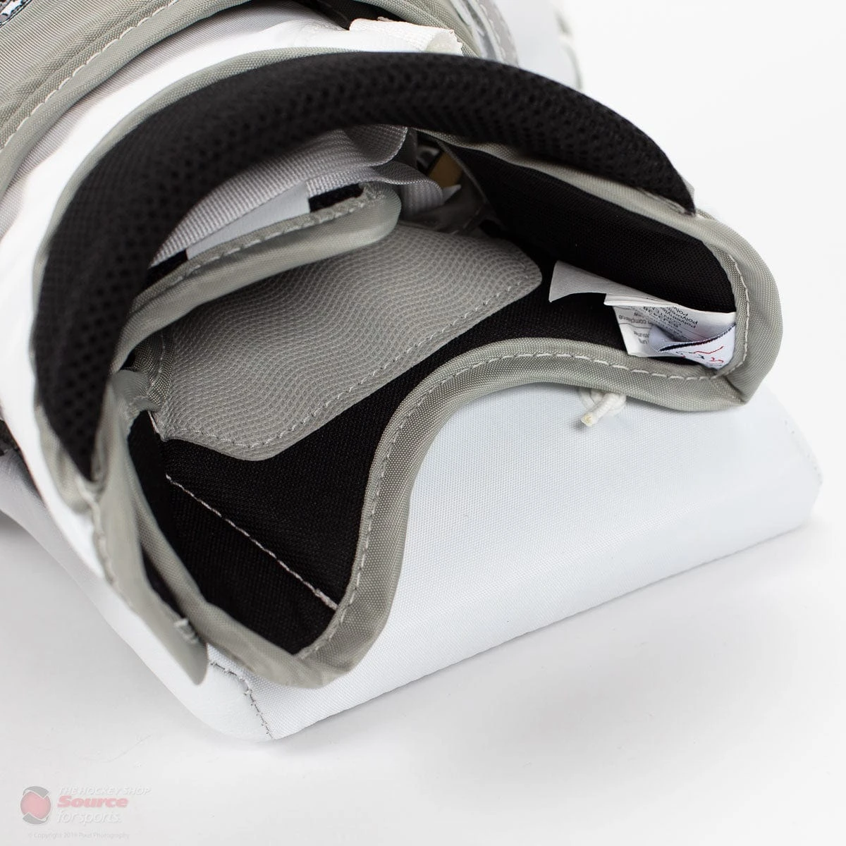 Vaughn Velocity Pro V Elite 2 Pro Carbon Senior Goalie Catcher 12 Vaughn Velocity Pro V Elite 2 Pro Carbon Senior Goalie Catcher - Image 10