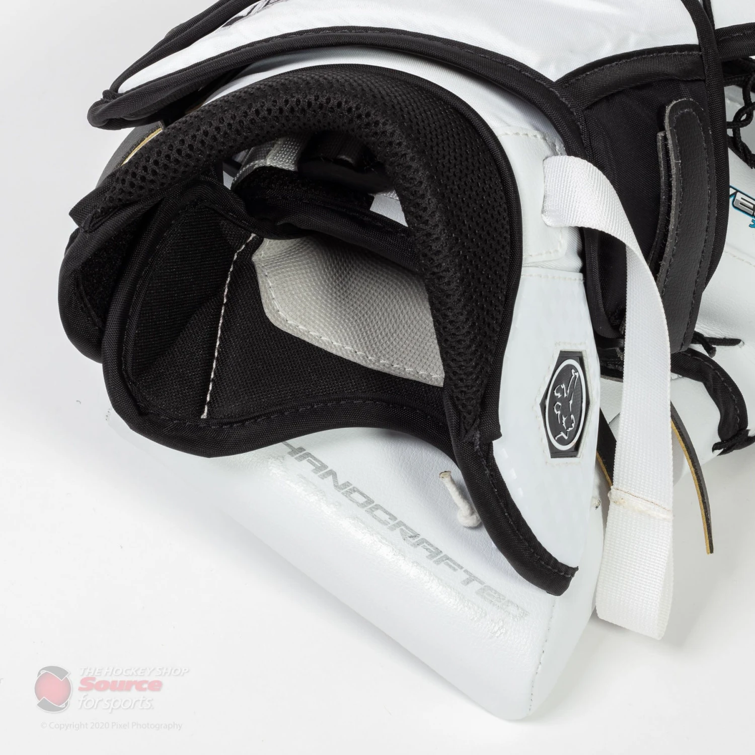 Vaughn Velocity V9 XP Pro Carbon Senior Goalie Catcher 12 Vaughn Velocity V9 XP Pro Carbon Senior Goalie Catcher - Image 10