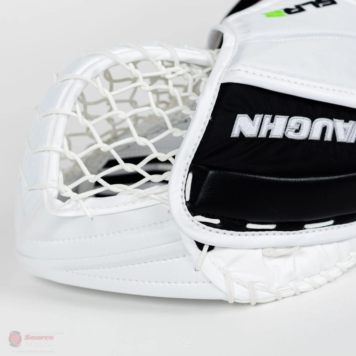 Vaughn Ventus SLR2-ST Pro Carbon Senior Goalie Catcher 8 Vaughn Ventus SLR2-ST Pro Carbon Senior Goalie Catcher - Image 6