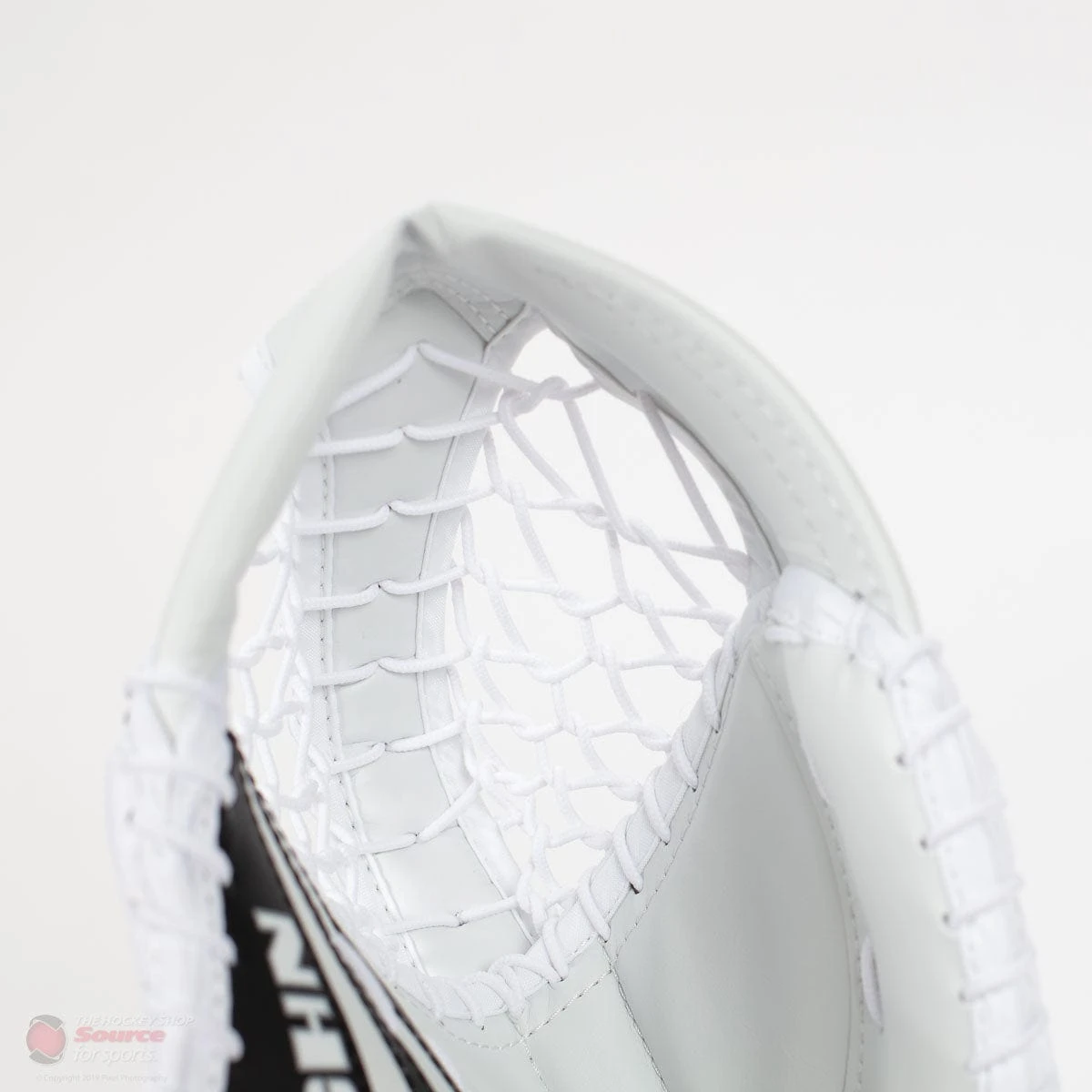 Vaughn Ventus SLR2 Youth Goalie Catcher 4 Vaughn Ventus SLR2 Youth Goalie Catcher - Image 2