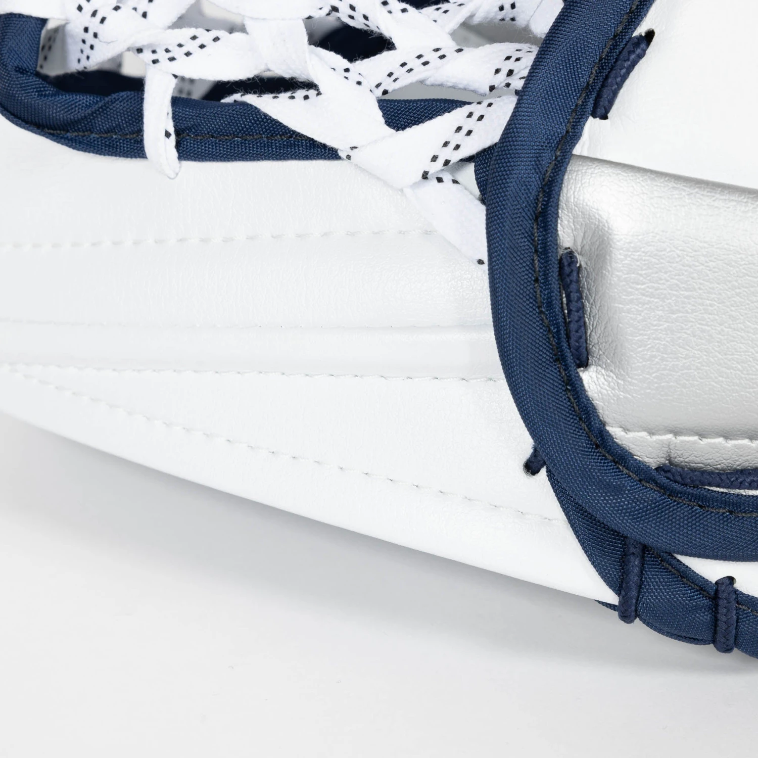 Vaughn Ventus SLR3 Pro Carbon Senior Goalie Catcher 13 Vaughn Ventus SLR3 Pro Carbon Senior Goalie Catcher - Image 11