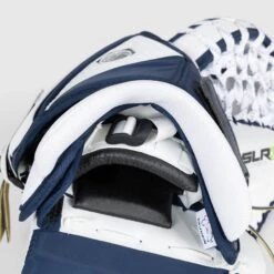 Vaughn Ventus SLR3 Pro Carbon Senior Goalie Catcher 27 Vaughn Ventus SLR3 Pro Carbon Senior Goalie Catcher -Warrior Sales Store vaughn catchers vaughn ventus slr3 pro carbon senior goalie catcher 29106360320066