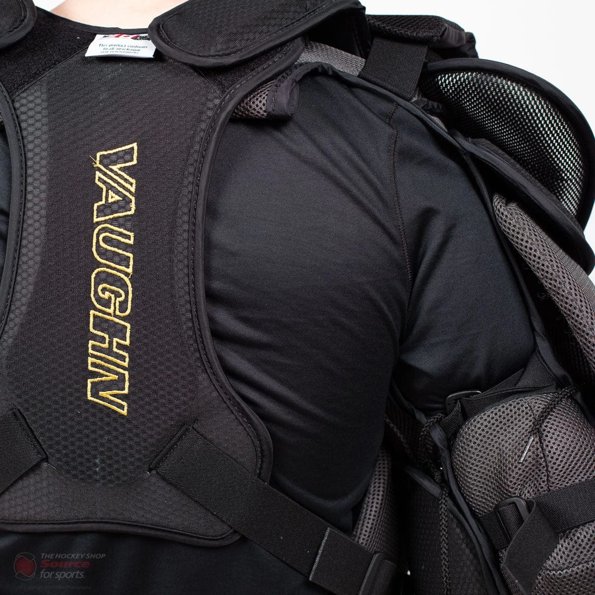 Vaughn Ventus SLR2 Pro Carbon Senior Chest & Arm Protector 14 Vaughn Ventus SLR2 Pro Carbon Senior Chest & Arm Protector - Image 12