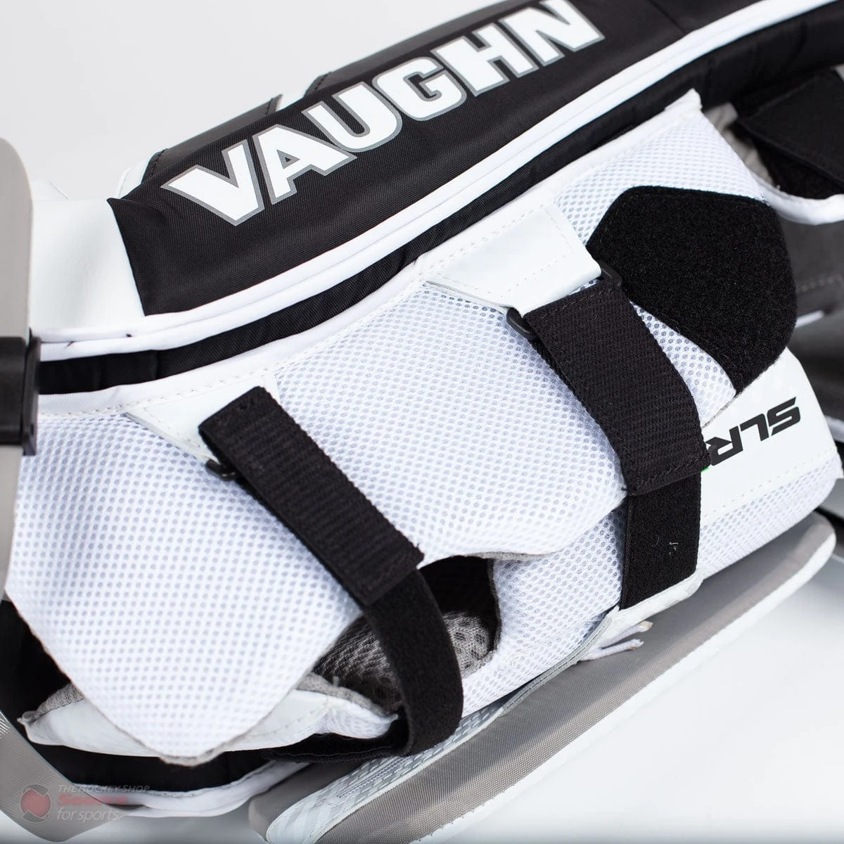 Vaughn Ventus SLR2 Junior Goalie Leg Pads 7 Vaughn Ventus SLR2 Junior Goalie Leg Pads - Image 5