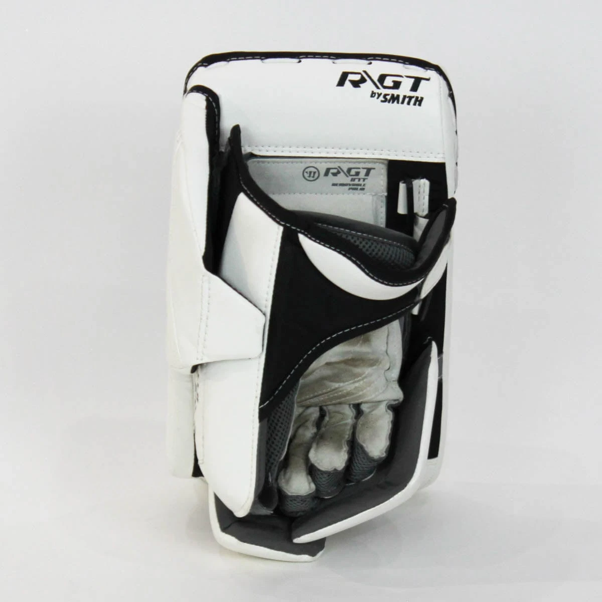 Warrior Ritual GT Intermediate Goalie Blocker - Demo A 5 Warrior Ritual GT Intermediate Goalie Blocker - Demo A - Image 3