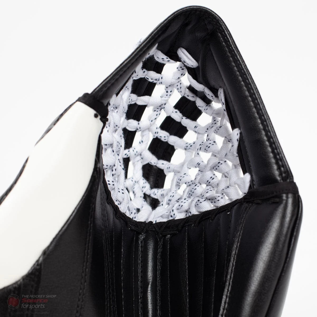 Warrior Ritual GT2 Senior Goalie Catcher - Source Exclusive 6 Warrior Ritual GT2 Senior Goalie Catcher - Source Exclusive - Image 4